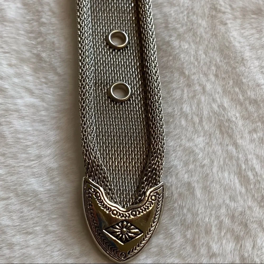 Metal Mesh Silver Tone Indian Head and Beaded Belt Size Small